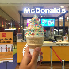 Peluang Keuntungan Menjanjikan dari Franchise Es Krim McD: Investasi Terbaik di Dunia Kuliner! 2 daftar Franchise Es Krim McD